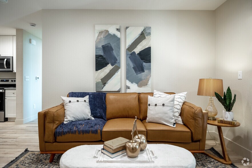 More Photos Of 2531 W Rumble Rd, Modesto Apartments For Sale