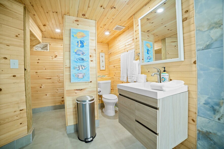 More Photos Of , Big Pine Key Unknown For Sale