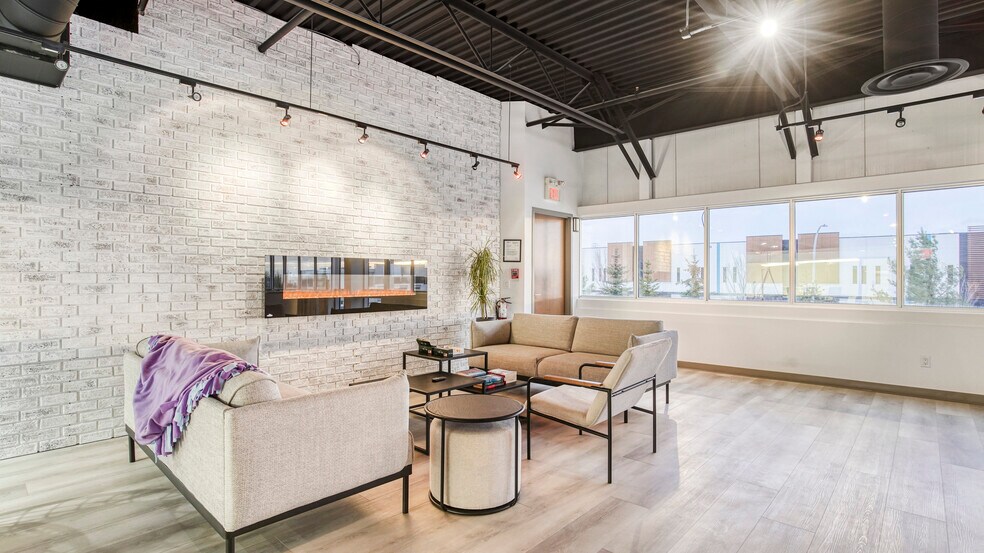 More Photos Of 190 Carleton Dr, St. Albert Warehouse For Sale