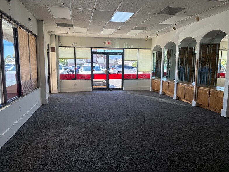 More Photos Of 200 W Grand Ave, Grand Junction Restaurant For Sale