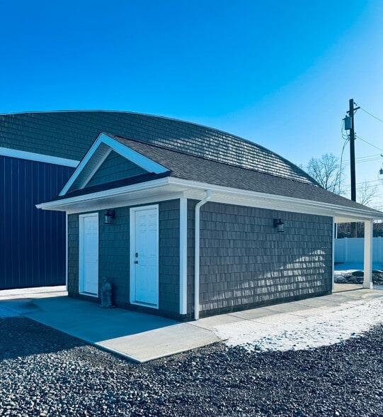 More Photos Of , Grand River Specialty For Sale