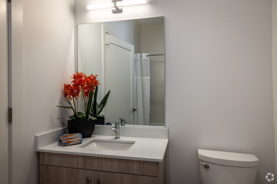 More Photos Of 397 Millburn Ave, Millburn Apartments For Lease