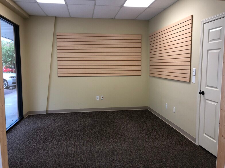 More Photos Of 5955 Caswell Rd, Beaumont Freestanding For Lease