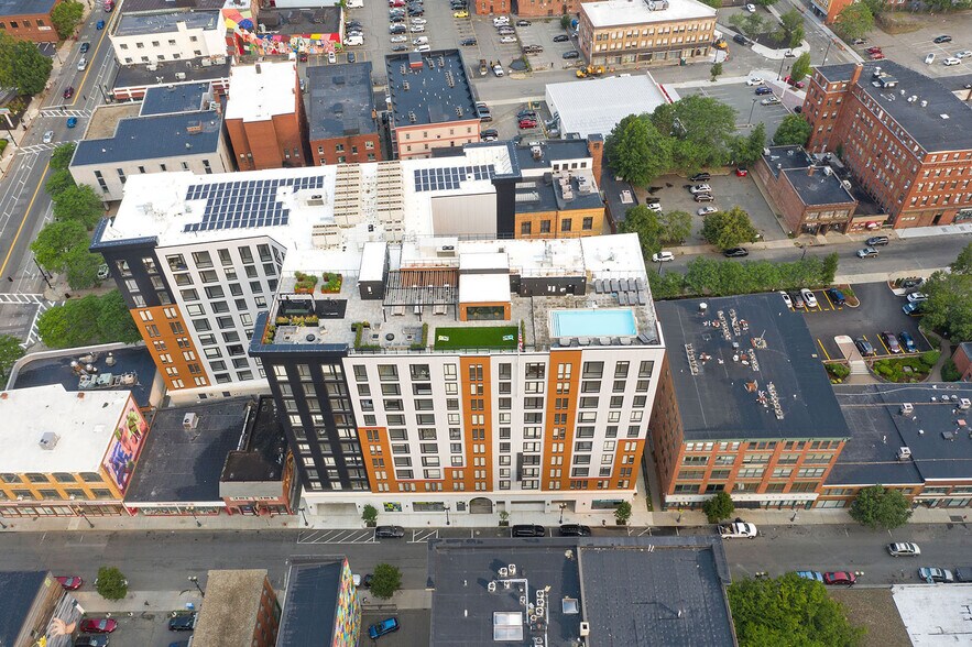 More Photos Of 34 Munroe St, Lynn Apartments For Lease