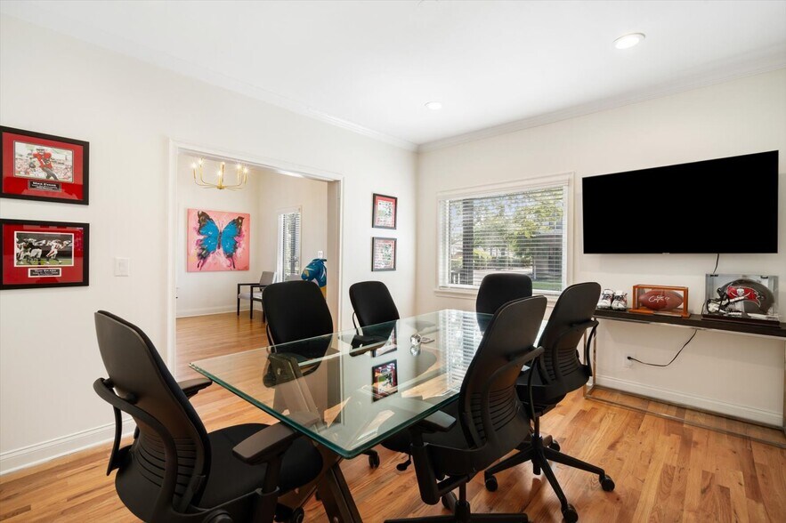 More Photos Of 119 S Dakota Ave, Tampa Medical For Sale