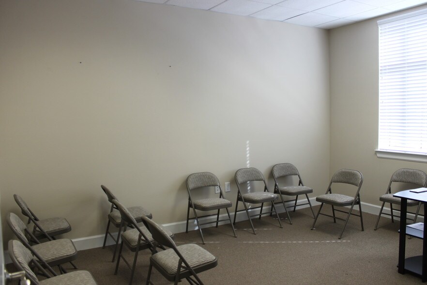 More Photos Of 440 Cobia Dr, Katy Medical For Lease