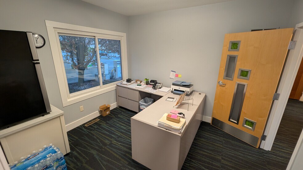 More Photos Of 3515 Bremen Hwy, Mishawaka Storefront Retail Office For Lease