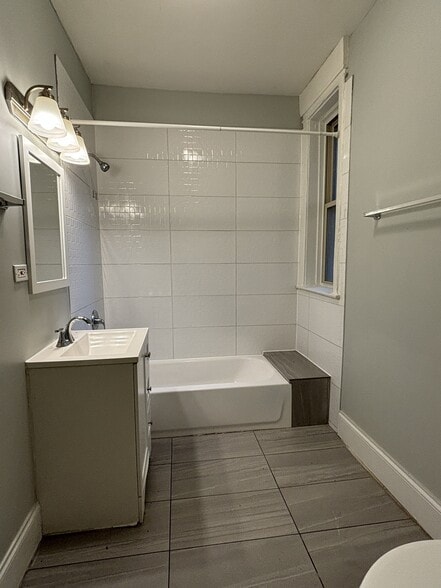 More Photos Of 4139 S Prairie Ave, Chicago Apartments For Sale