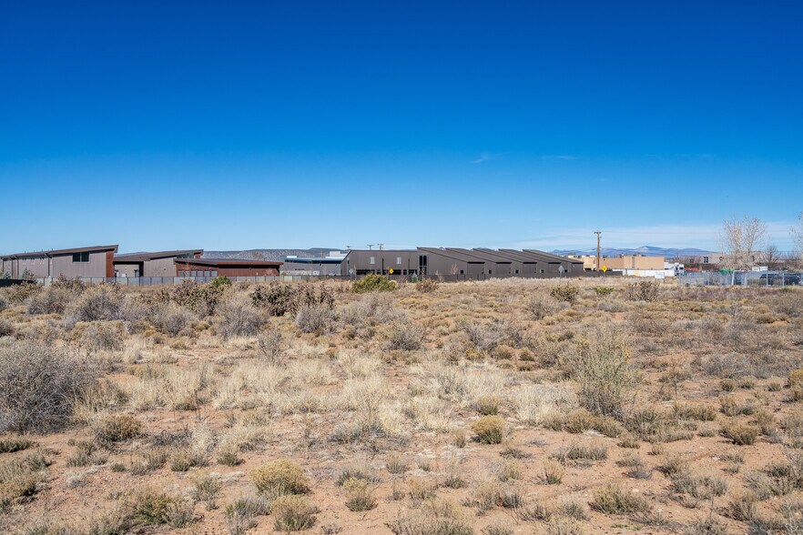 More Photos Of 7512 Gooney Bird Way, Santa Fe Land For Sale