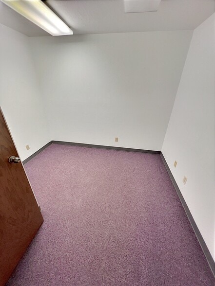 More Photos Of 1400 Lera, Weatherford Medical For Sale