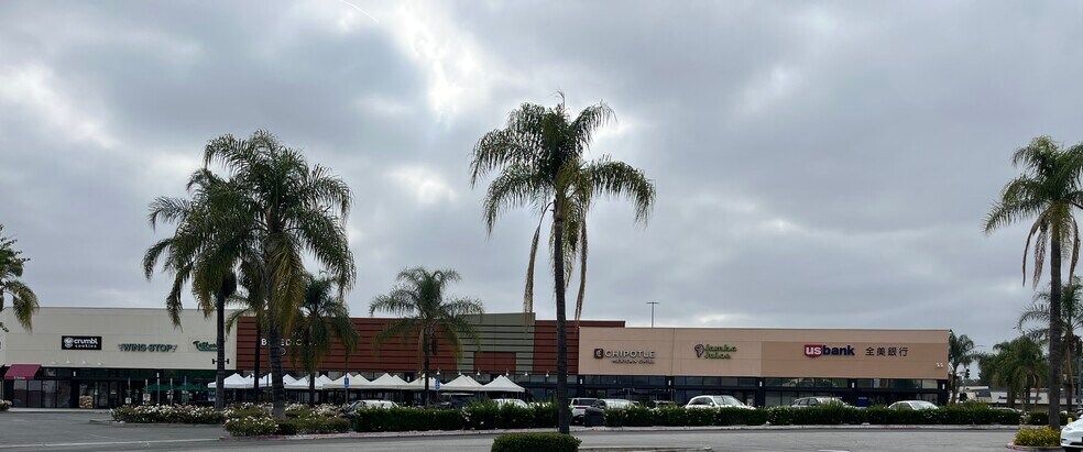 More Photos Of 17501 Colima Rd, City Of Industry Freestanding For Lease