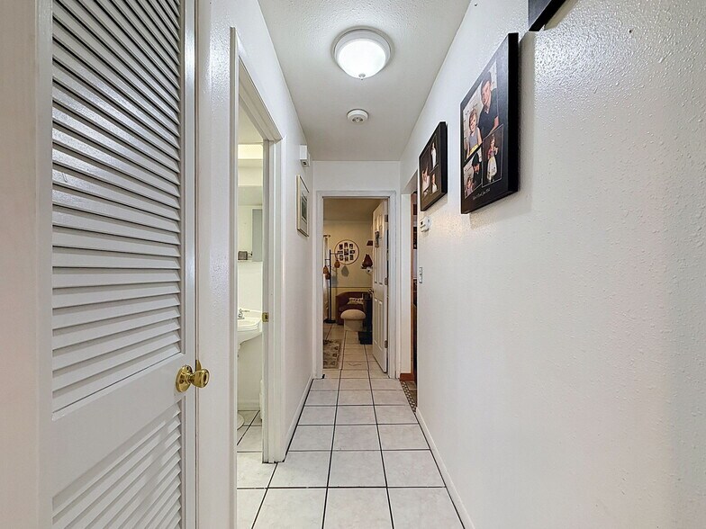 More Photos Of 7813 Leo Kidd Ave, Port Richey Flex For Sale