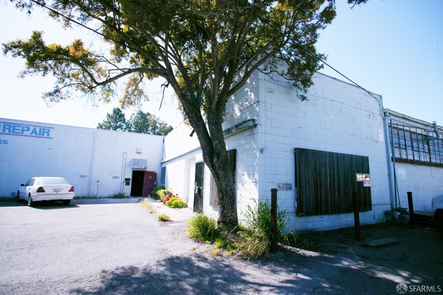 More Photos Of 611 85th Ave, Oakland Land For Sale