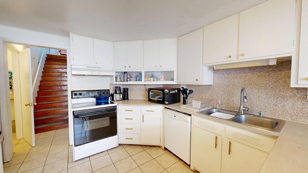 More Photos Of S5539 Us Hwy 14, Viroqua Hotel For Sale