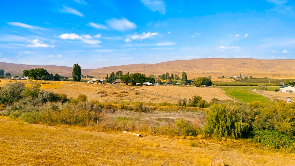 More Photos Of Tieton Drive, Yakima Land For Sale
