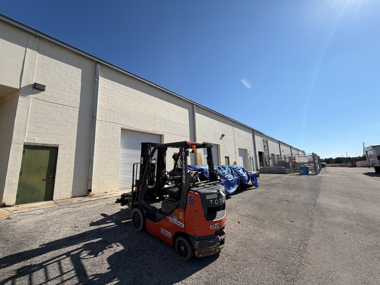 More Photos Of , Lake Wales Flex For Sale