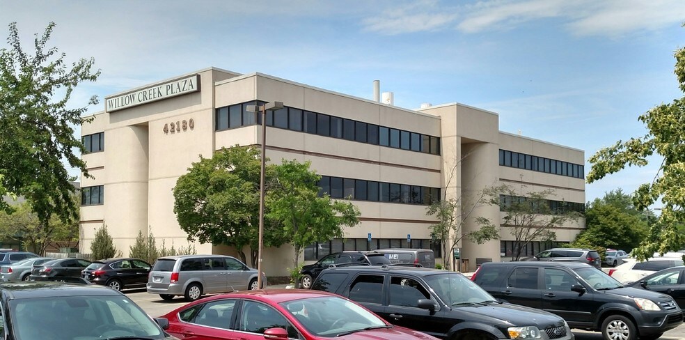 Primary Photo Of 42180 Ford Rd, Canton Township Medical For Lease