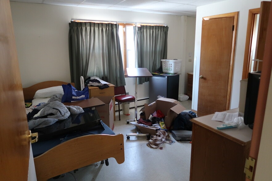 More Photos Of 457 Old Lewiston Rd, Winthrop Assisted Living For Sale