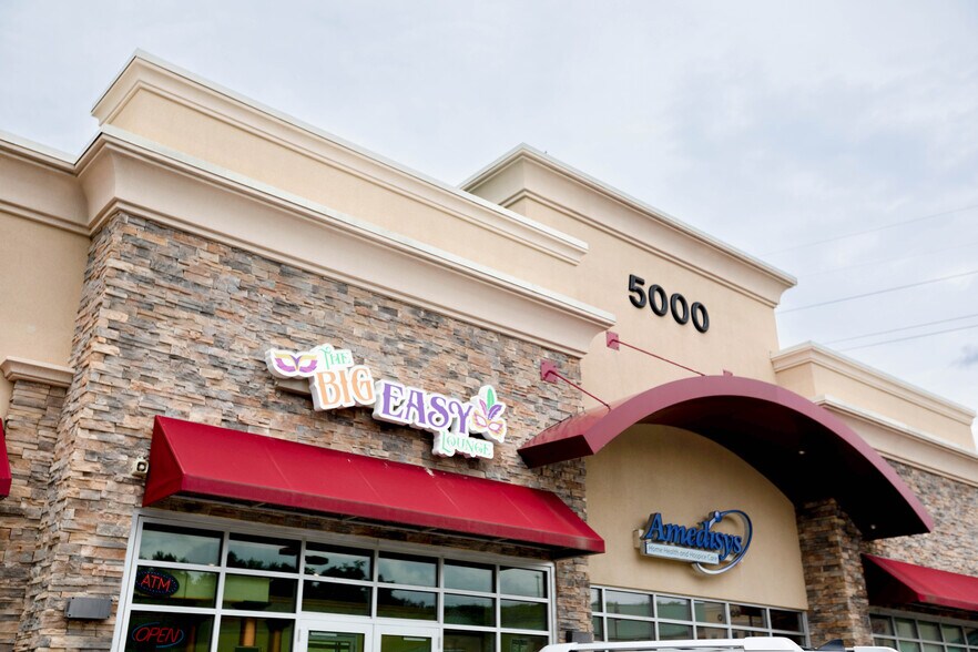 More Photos Of 5000-6000 Mid Atlantic Dr, Morgantown Storefront Retail Office For Lease