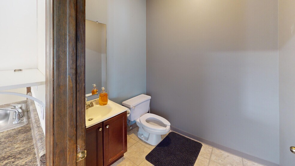 More Photos Of 1 Sunset Hills Executive Pky, Glen Carbon Unknown For Lease