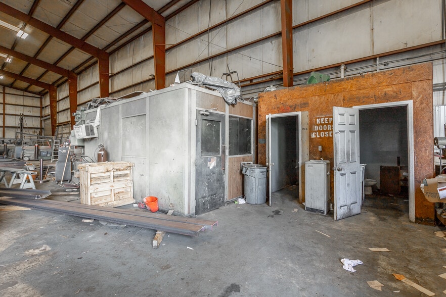 More Photos Of 13543 Back Valley Rd, Sale Creek Manufacturing For Sale