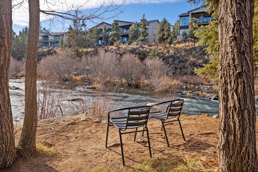 More Photos Of 3105 NW O. B. Riley Rd, Bend Hotel For Sale