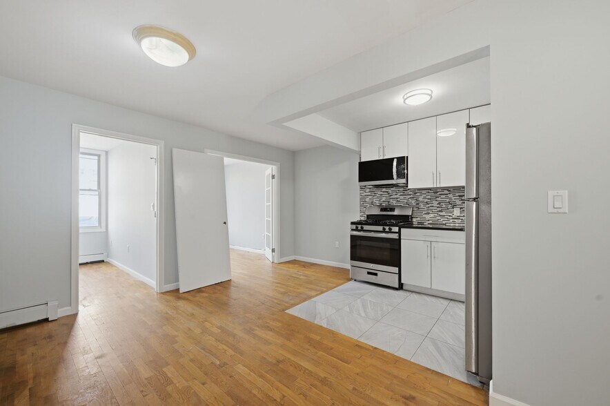 More Photos Of 576 E 169th St, Bronx Storefront Retail Residential For Sale