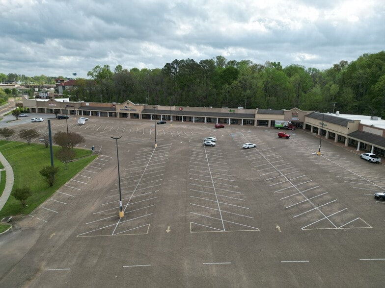 More Photos Of 4000 S Frontage Rd, Vicksburg Unknown For Lease