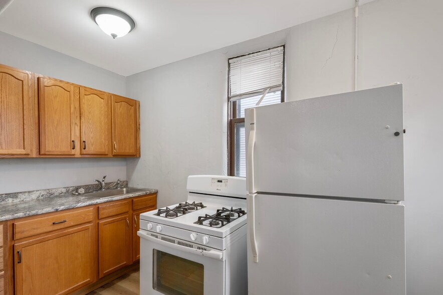 More Photos Of 487 Grand Ave, Saint Paul Apartments For Sale
