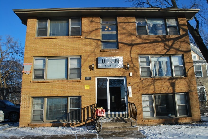 More Photos Of 3211 Minnehaha Ave, Minneapolis Apartments For Sale
