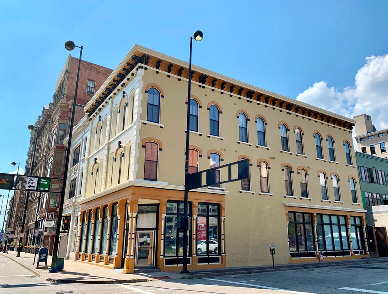 Primary Photo Of 411 Plum St, Cincinnati Loft Creative Space For Sale