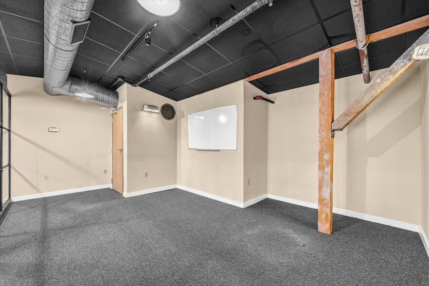 More Photos Of 241 E 4th St, Frederick Loft Creative Space For Sale