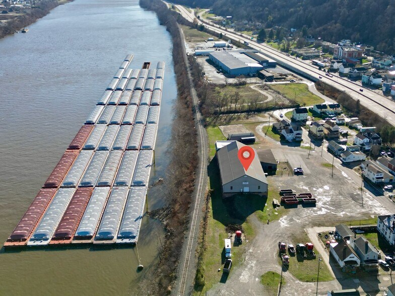 More Photos Of 2200 Union St, Bellaire Warehouse For Sale