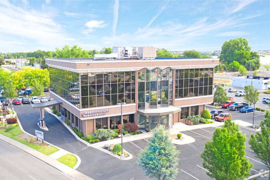 Primary Photo Of 1060 Jadwin Ave, Richland Office For Lease