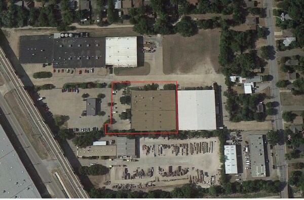 More Photos Of 1408 Vinylex Dr, Carrollton Distribution For Sale