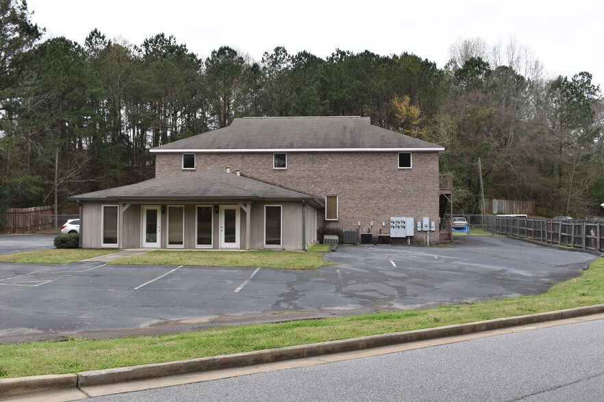 More Photos Of 6531 Effingham Way, Columbus Office For Lease