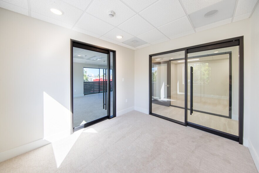 More Photos Of 600 Mill St, Reno Office For Sale