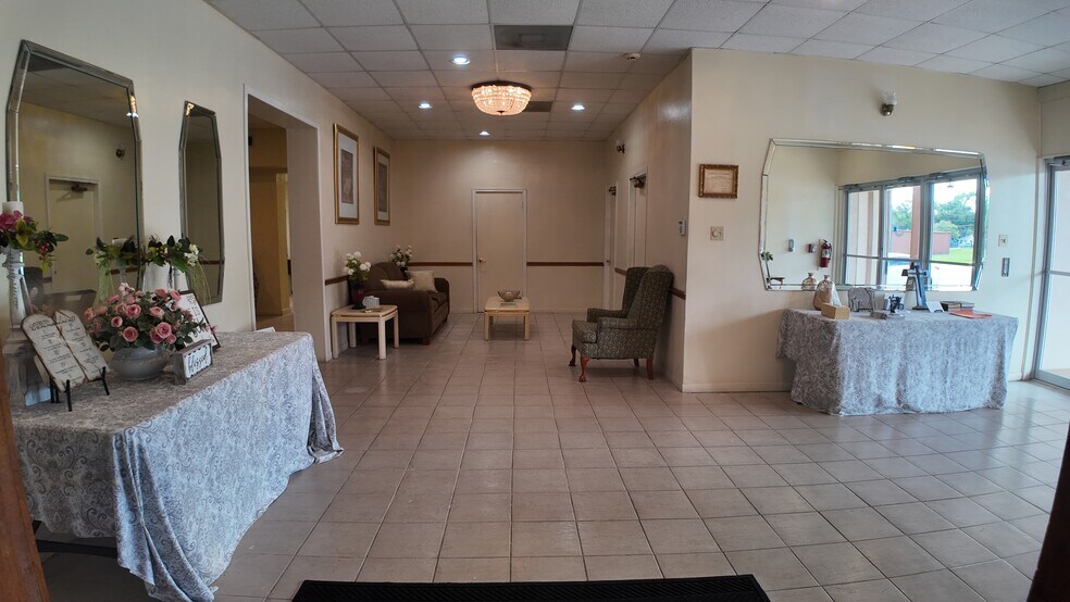 More Photos Of 322 Laurel St, La Marque Freestanding For Sale