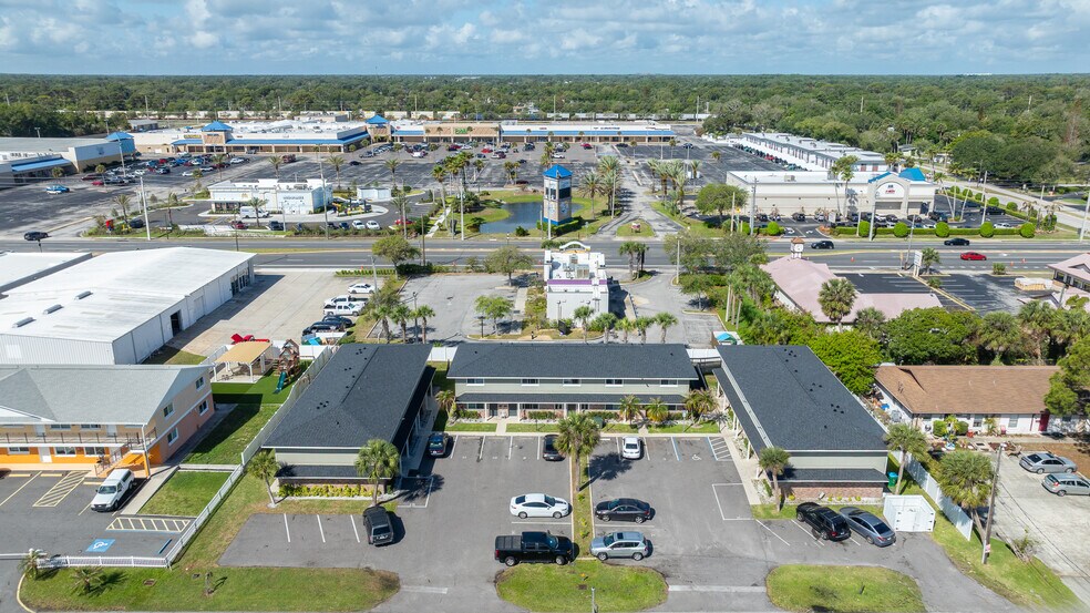 More Photos Of 2322 S Palmetto Ave, Daytona Beach Apartments For Sale