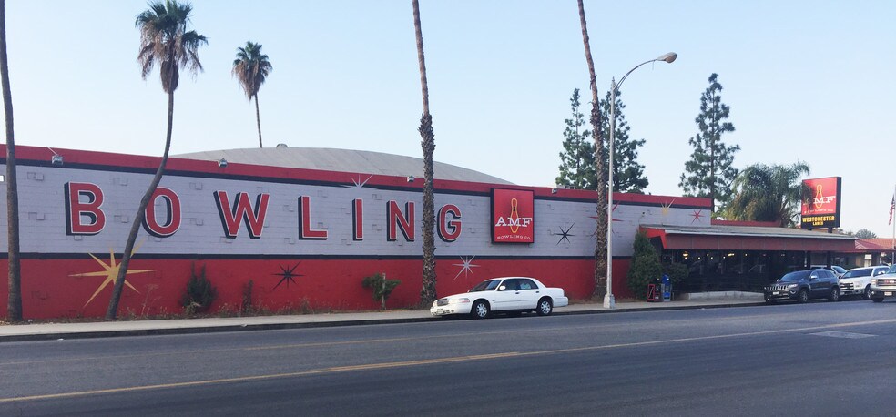 More Photos Of 1819 30th St, Bakersfield Bowling Alley For Sale