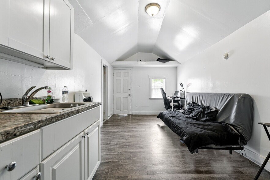 More Photos Of 3620-3626 W Colorado Ave, Colorado Springs Apartments For Sale