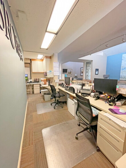 More Photos Of 1405 Montgomery Dr, Santa Rosa Medical For Sale