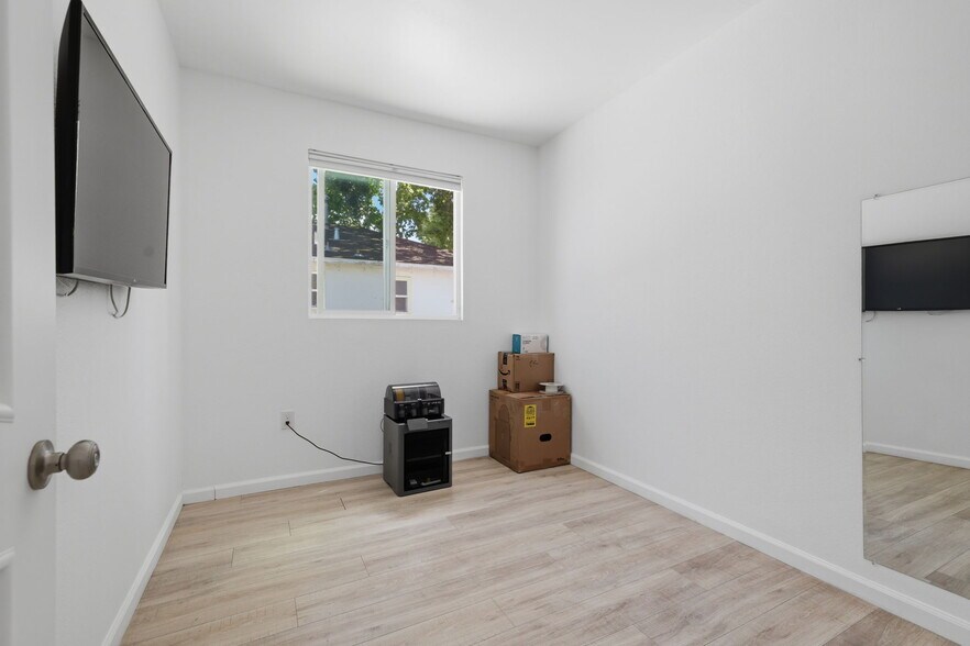 More Photos Of 2930 Clayton Rd, Concord Storefront Retail Residential For Sale