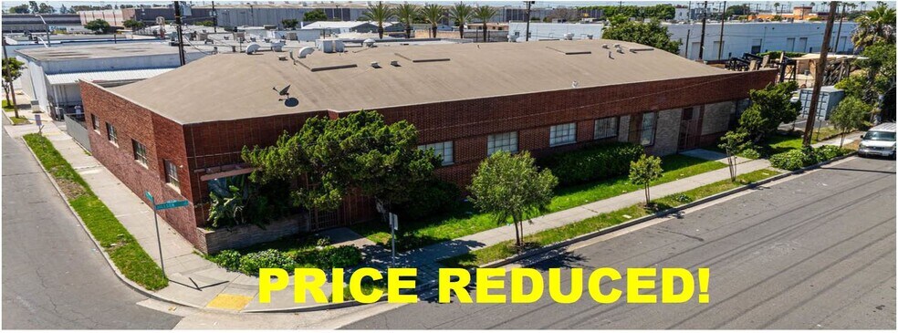 Primary Photo Of 5346-5356 Jillson St, Commerce Warehouse For Sale