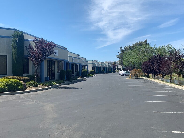 More Photos Of 46560 Fremont Blvd, Fremont Research And Development For Lease