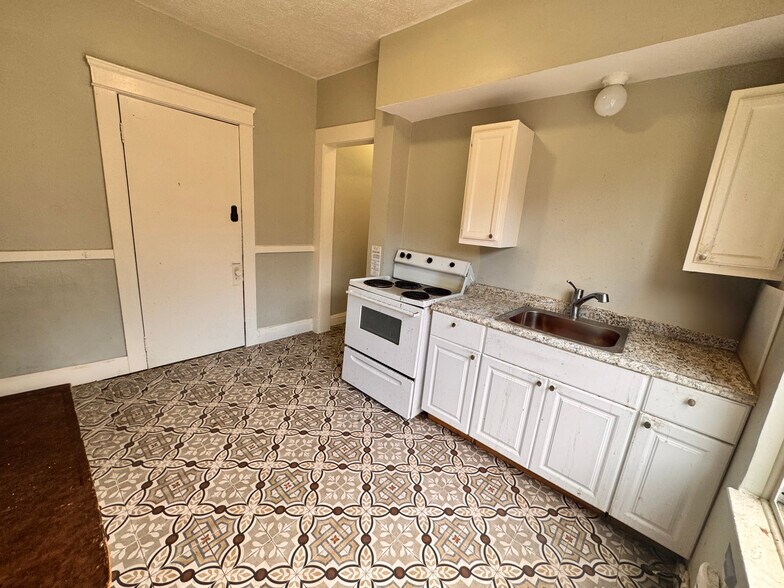 More Photos Of 8621 Denison Ave, Cleveland Apartments For Sale