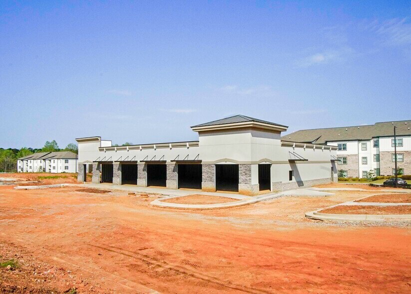 More Photos Of 471 Hull Rd, Athens General Retail For Lease