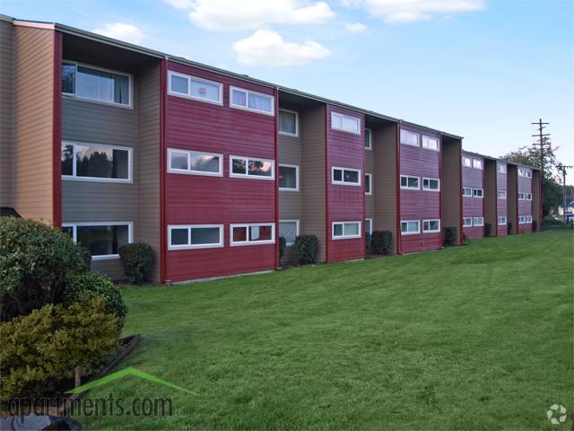 More Photos Of 1400 W Marine Dr, Astoria Apartments For Sale