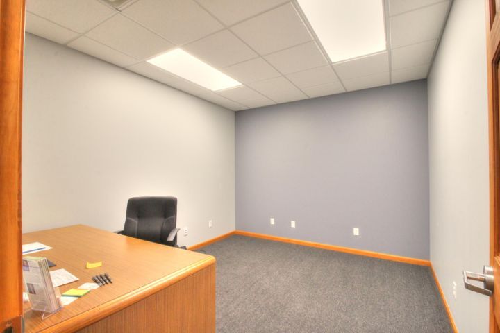 More Photos Of 6586 Center St, Unionville Bank For Sale