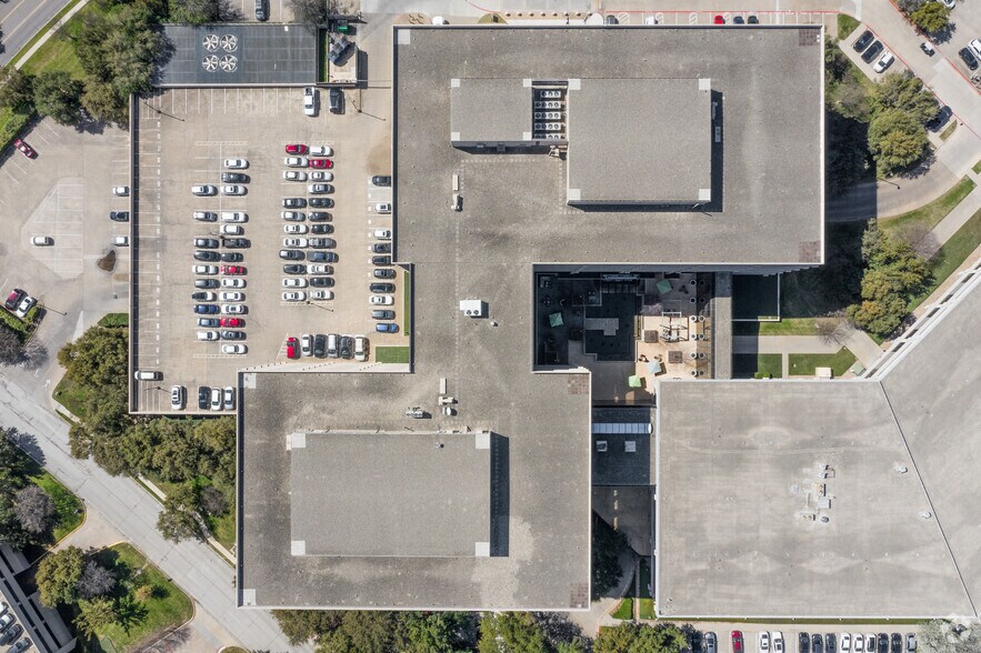 More Photos Of 290 E John Carpenter Fwy, Irving Office For Lease